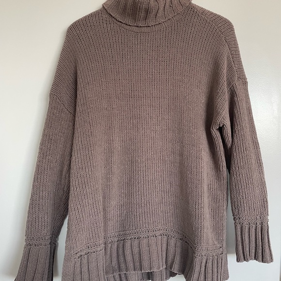 aerie Sweaters - Aerie Brown/Tan Cowl Neck Chenille Sweater Size S/P
